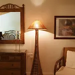 Boutique Skamnos Hotel 4*