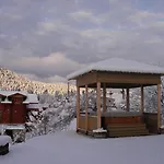 Boutique Skamnos 4*