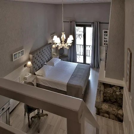 Boutique Skamnos Hotel 4*