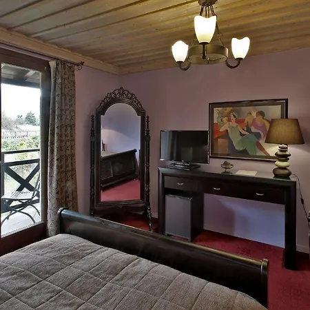 Boutique Skamnos Hotel 4*